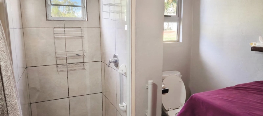 5 Bedroom Property for Sale in Pellissier Free State